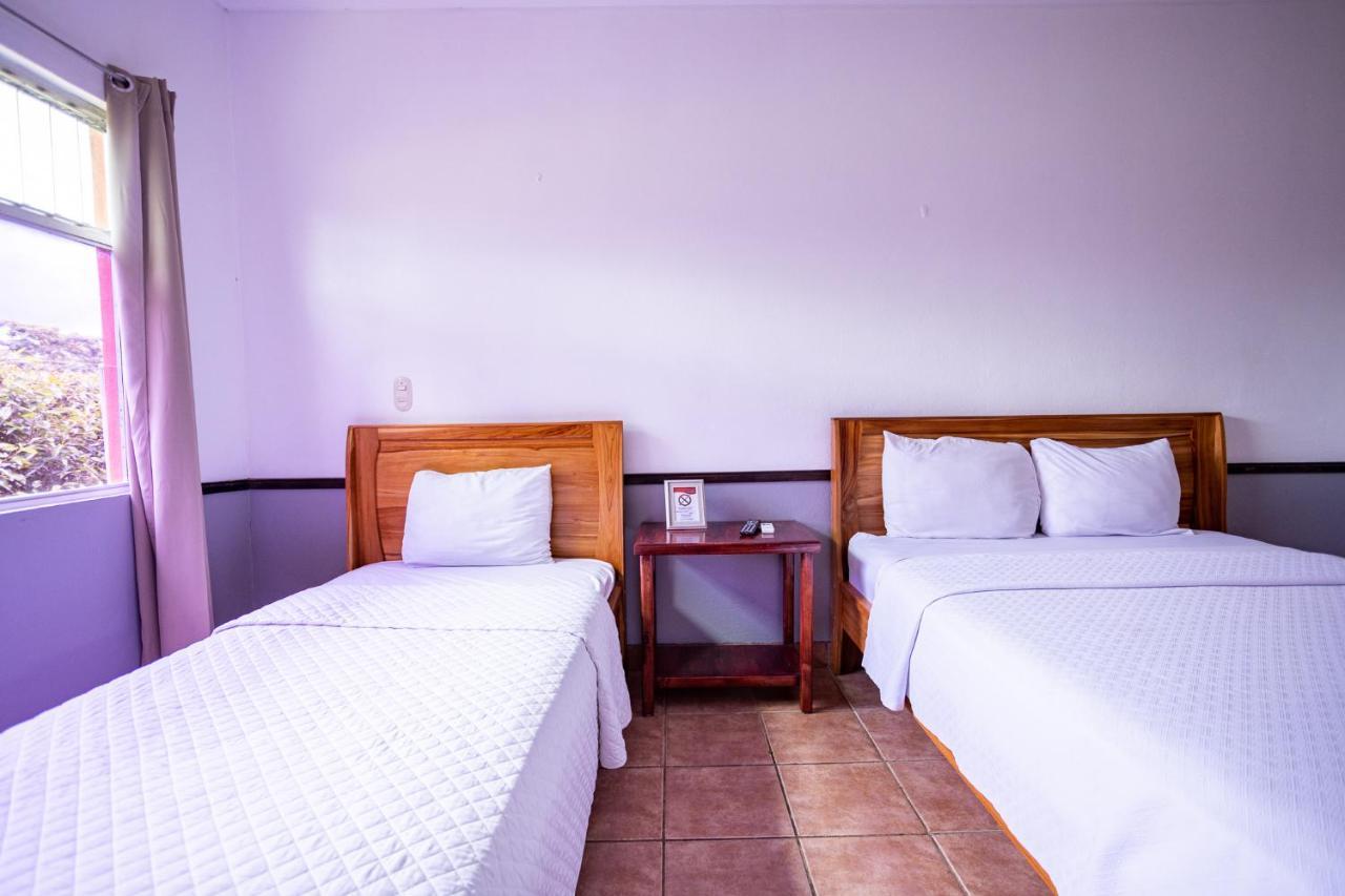 Hotel El Rancho Quepos Esterno foto