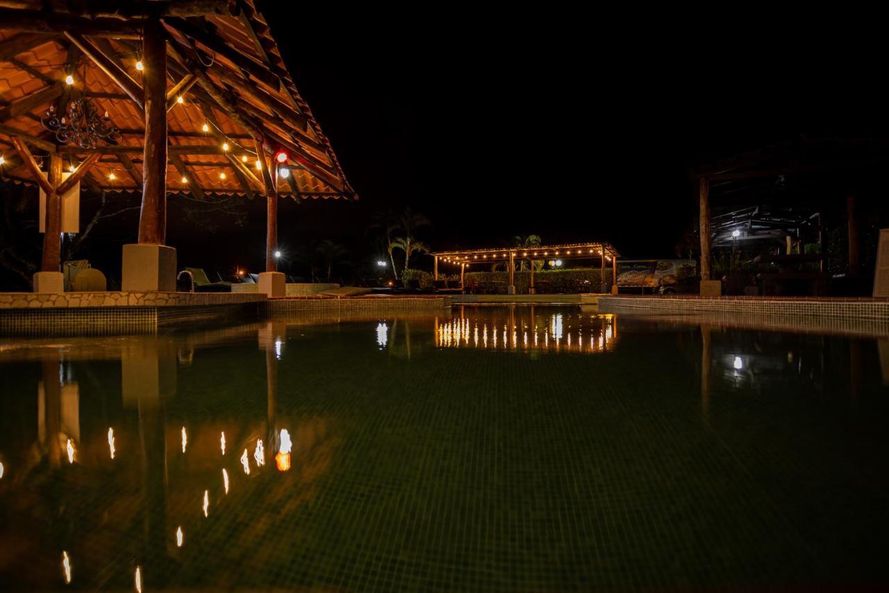Hotel El Rancho Quepos Esterno foto